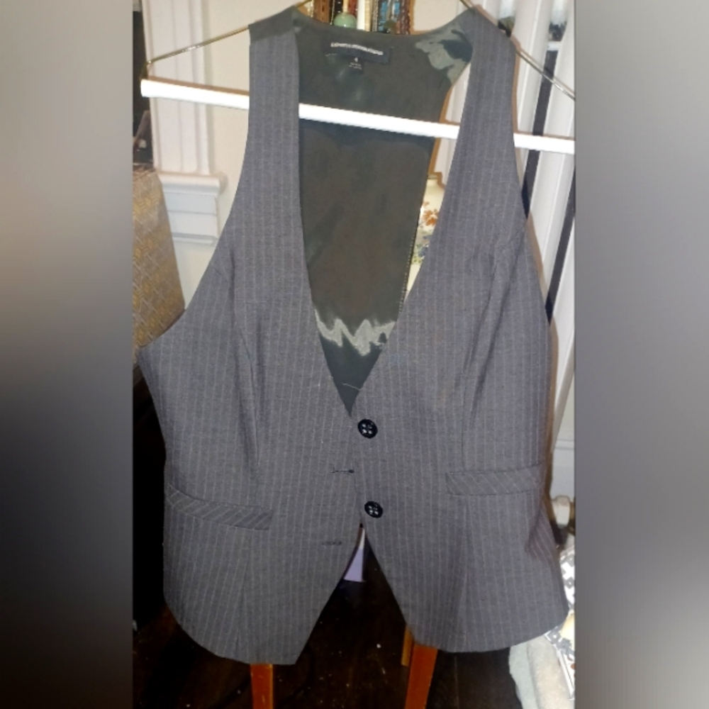 EXPRESS 90s retro pinstripe vest. Size 4.